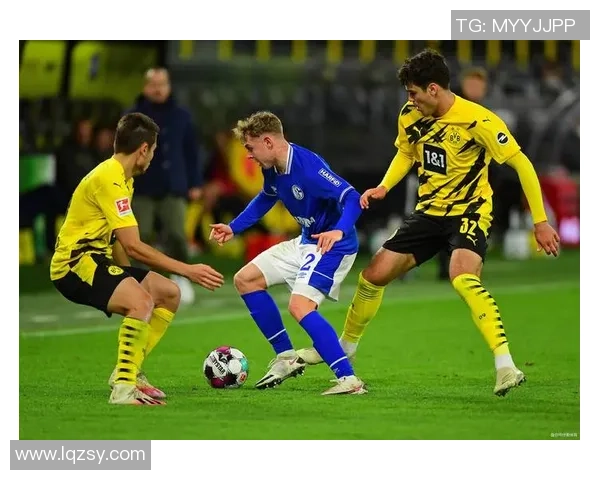 永靖足球球星崛起背后的故事与成就:从青训到国际舞台的奋斗历程 永靖足球球星崛起背后的故事与成就:从青训到国际舞台的奋斗历程