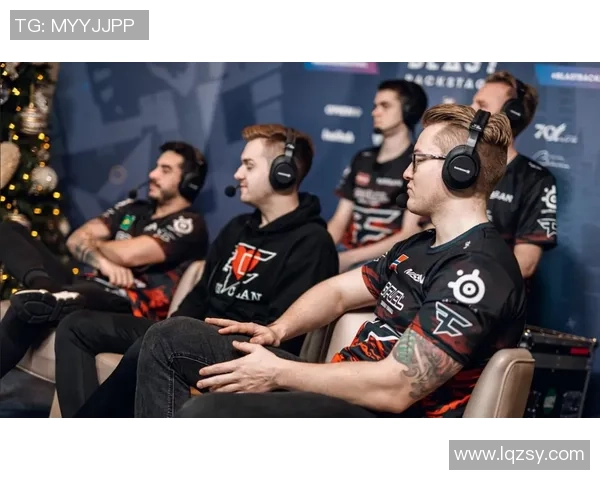 足球球星挑战CS世界竞技赛场 展现全新战术与团队协作精神